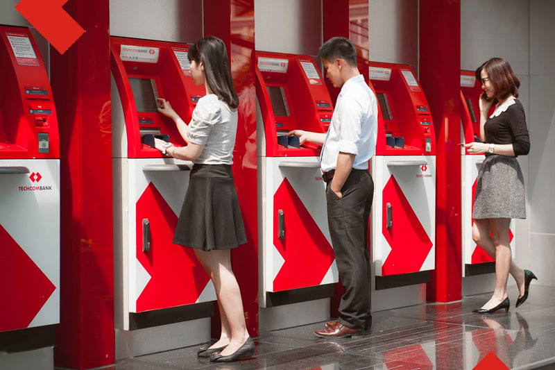 doi-ma-pin-techcombank-tai-cay-atm Đổi mã PIN Techcombank tại cây ATM