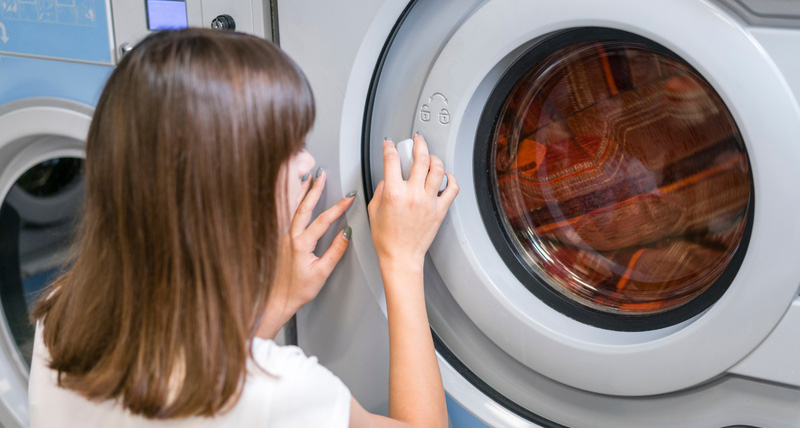 may-giat-hitachi-khong-vat-do-nap-may-con-mo Máy giặt Hitachi không hoạt động khi nắp chưa được đóng kín